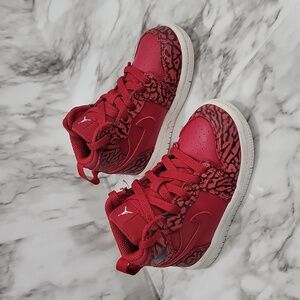Air Jordan 1 High Retro GS BG GYM RED Elephant Print-Black/White- Toddlers 6c